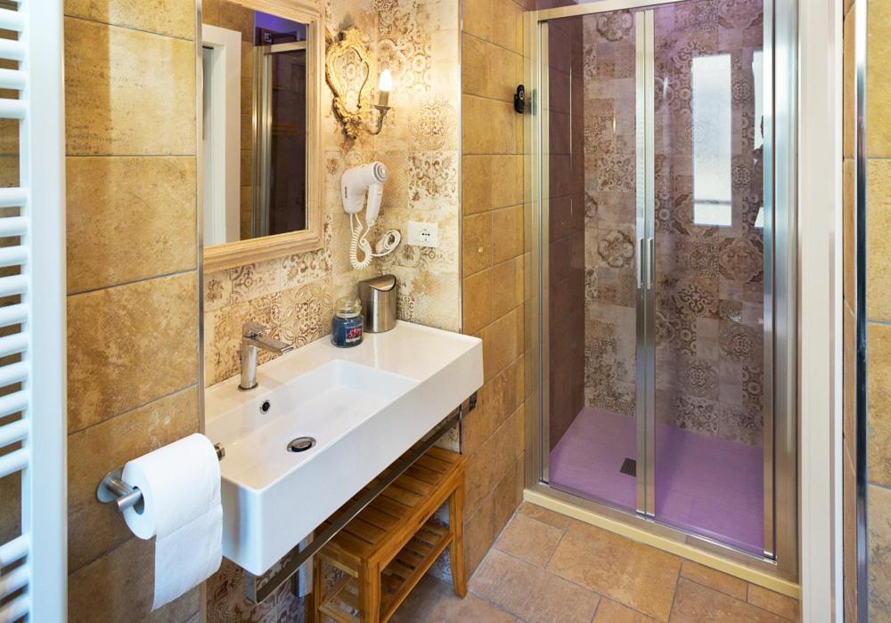 Готель Casa Porta Marina Вентімілья Екстер'єр фото